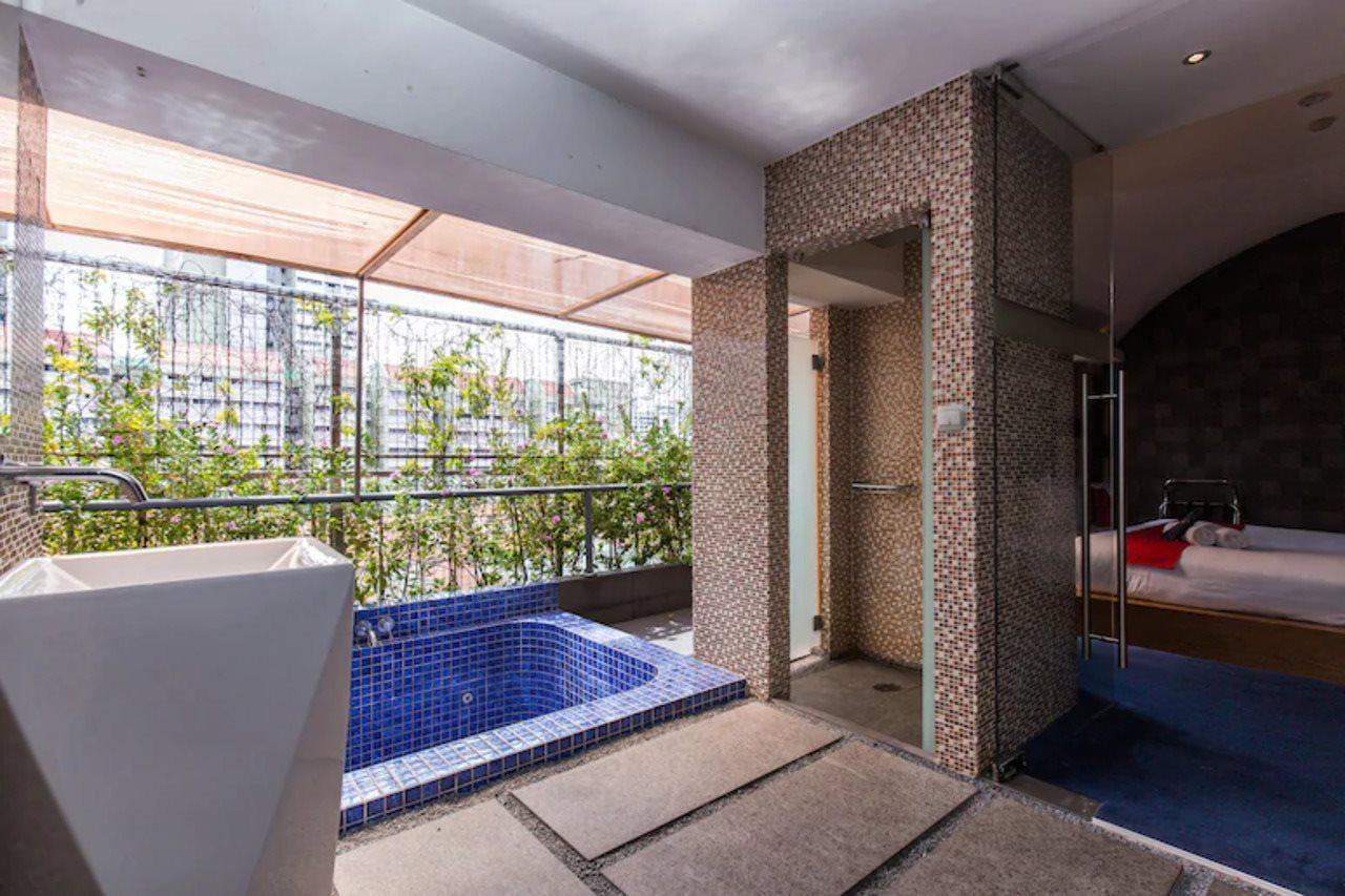 Moon 23 Hotel Singapore Bagian luar foto
